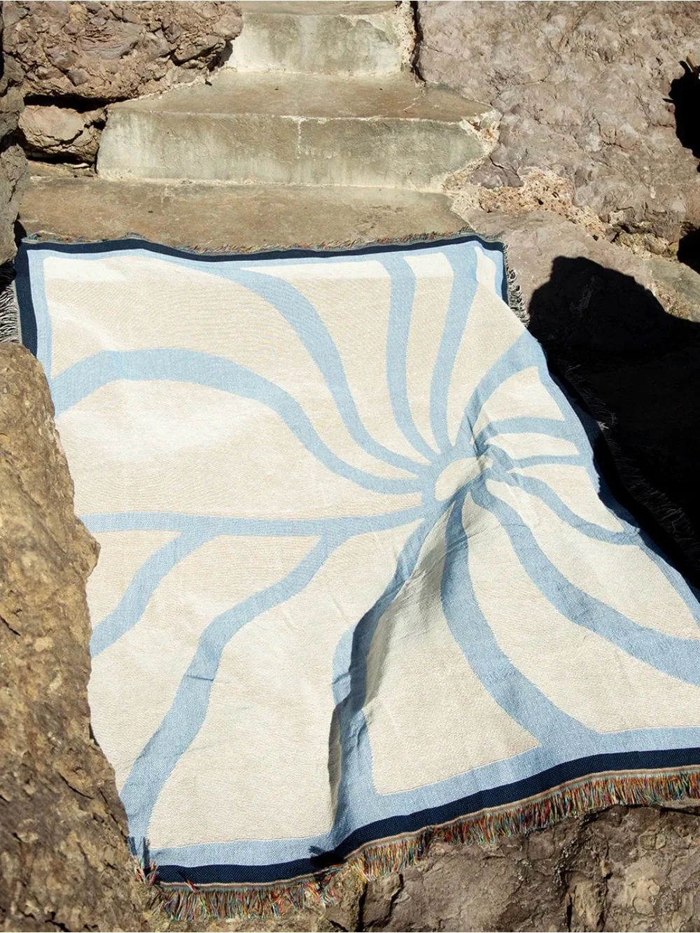 SunDream HORIZON HERITAGE WOVEN THROW - OCEAN
